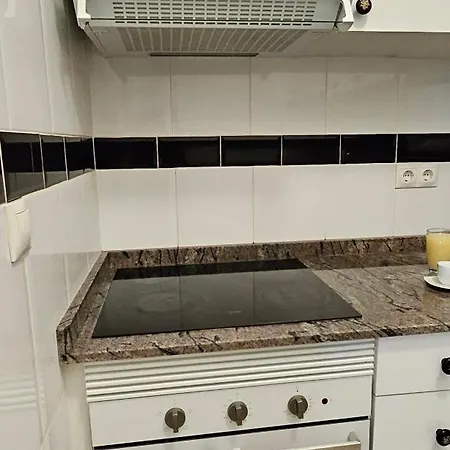 Apartman Lovely Centrico Apartamento *