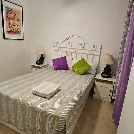 Lovely Centrico Apartamento דירה *